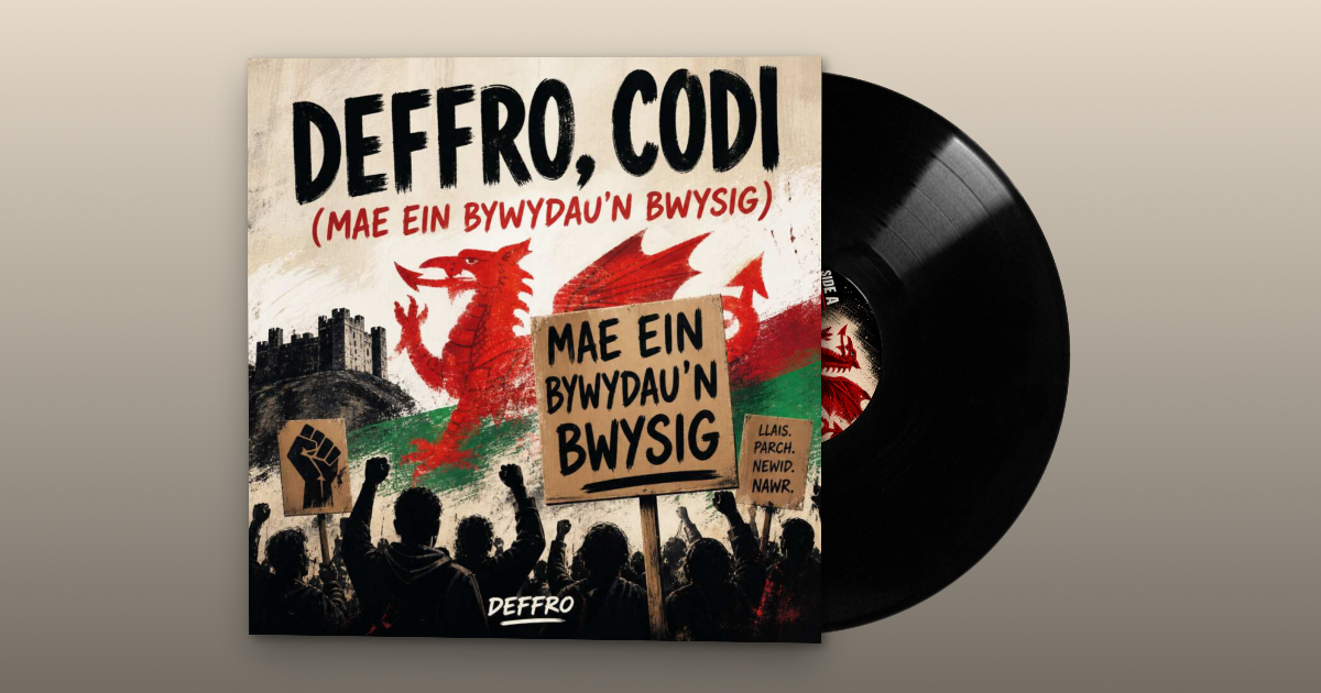 Deffro, Codi (Mae Ein Bywydau'n Bwysig)